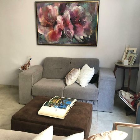 Bilingual Home เบโลโอรีซอนชี ภายนอก รูปภาพ